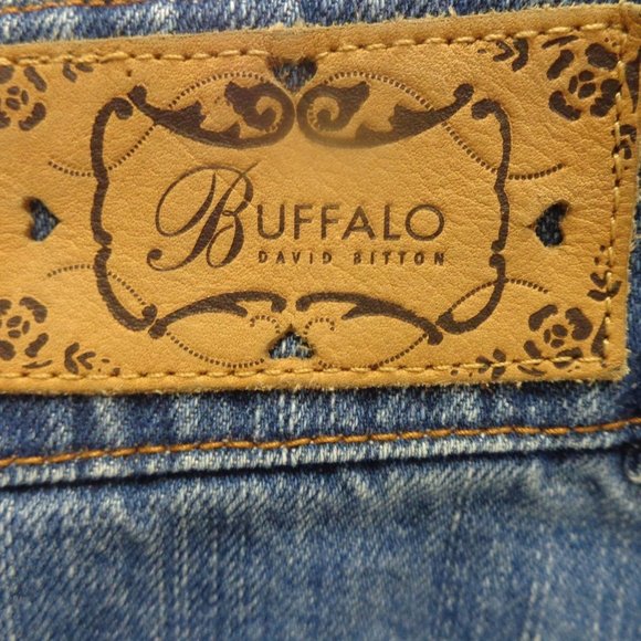 BUFFALO DAVID BITTON WOMENS DENIM BLUE SKIRT SZ 32 - Picture 3 of 4